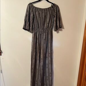 Wonderly Black and Gray Patterned Jumpsuit